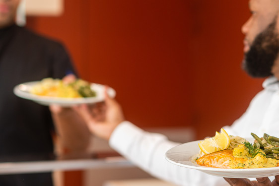 Cuisinier et serveur Korian